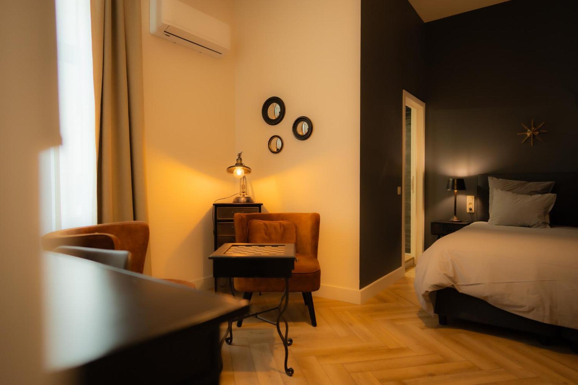 Hotel Grand Place مونس المظهر الخارجي الصورة