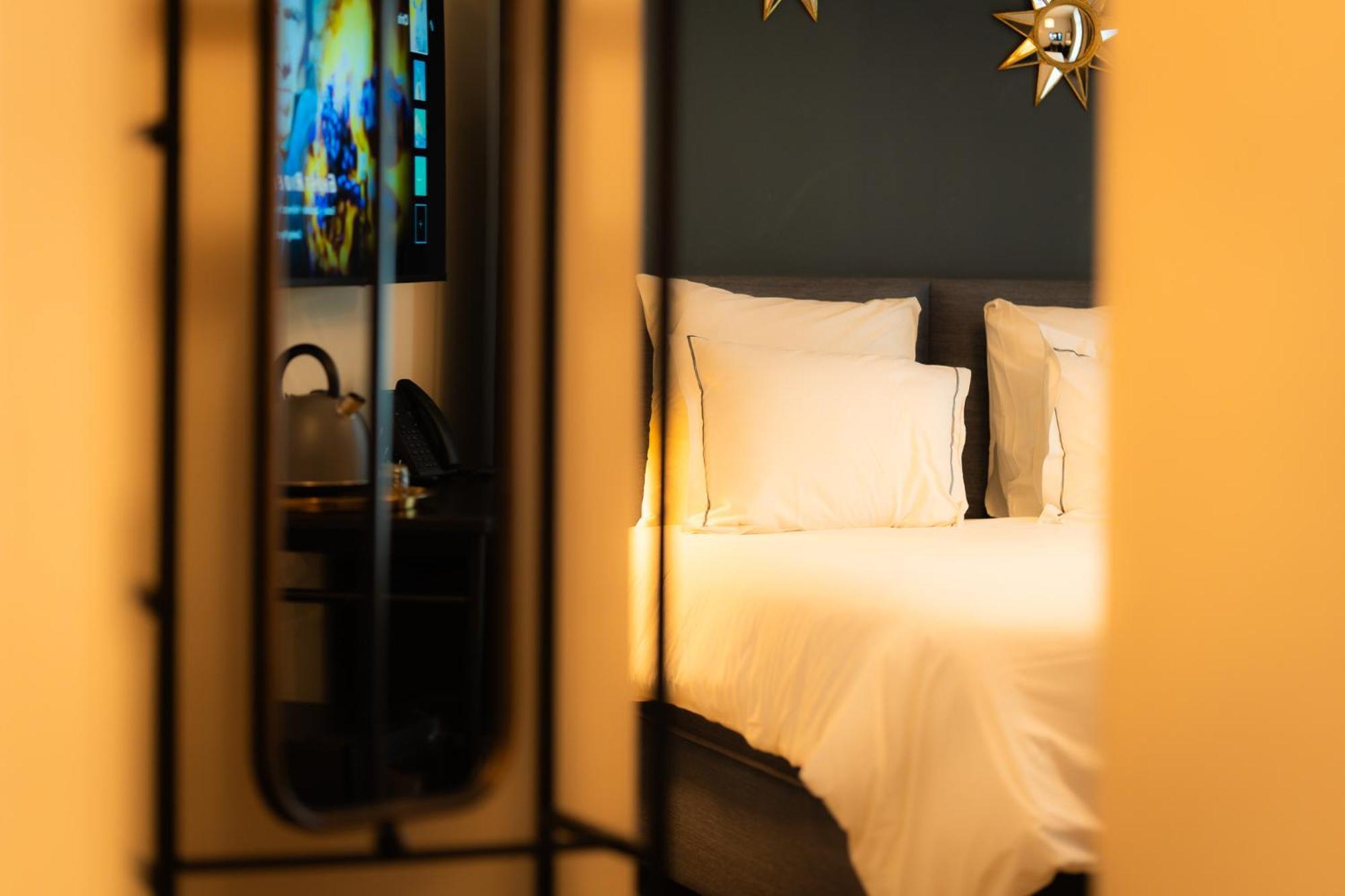 Hotel Grand Place مونس المظهر الخارجي الصورة