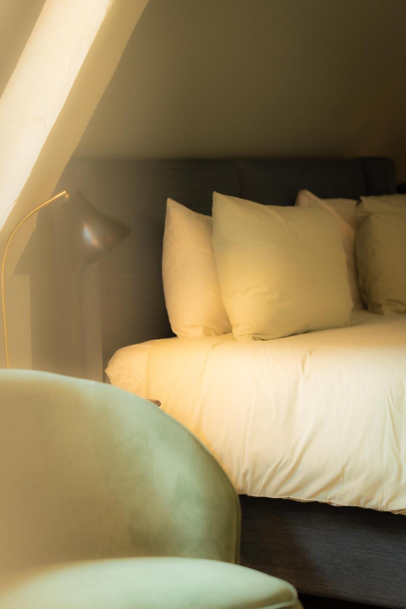 Hotel Grand Place مونس المظهر الخارجي الصورة