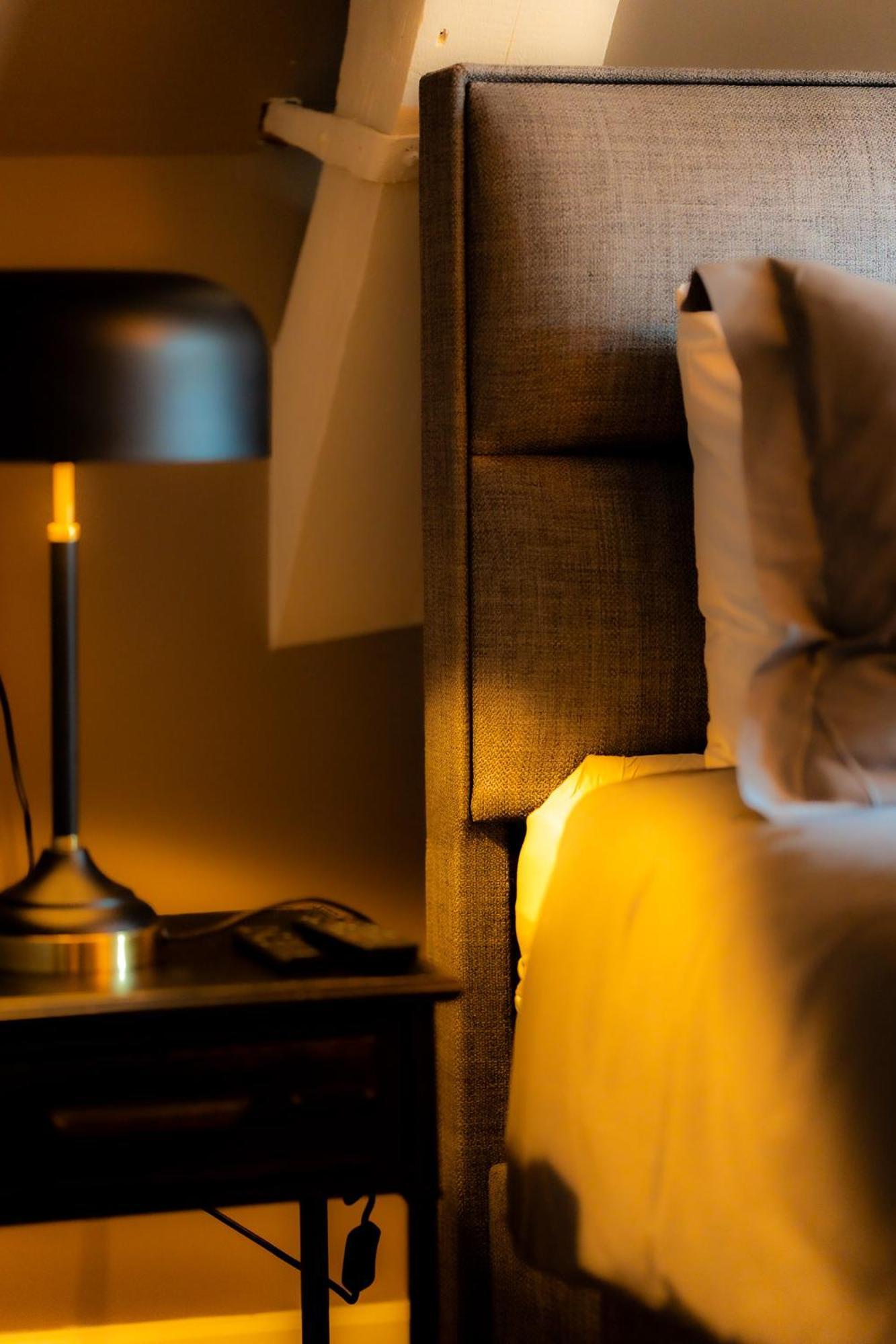 Hotel Grand Place مونس المظهر الخارجي الصورة